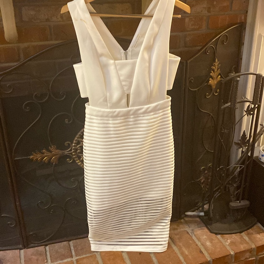 NWT Mustard Seed White Cutout Dress - Picture 4 of 11